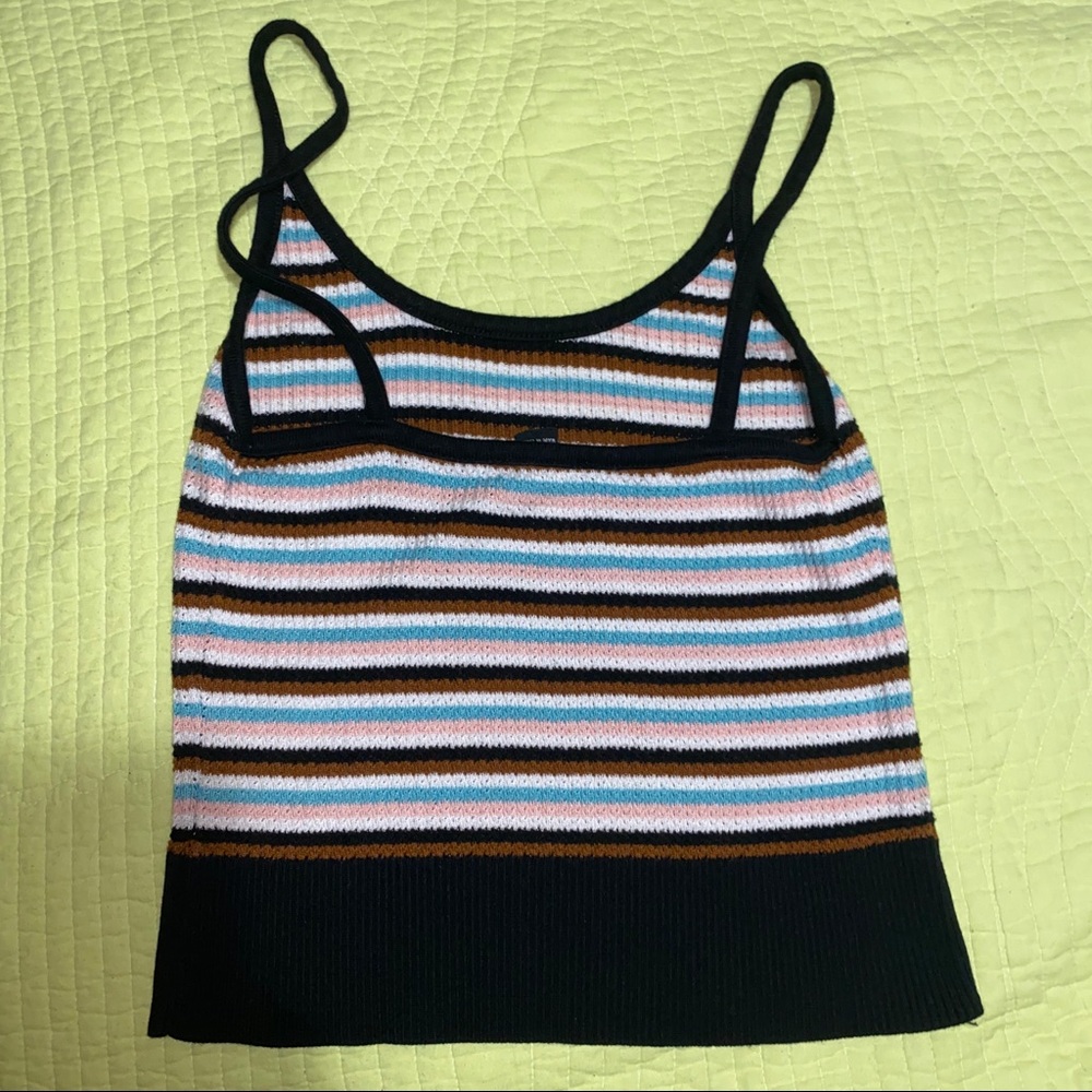 Top - Picture 4 of 5